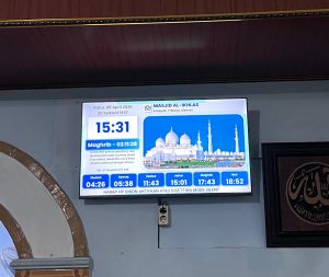 toko jam digital masjid terdekat di jogja